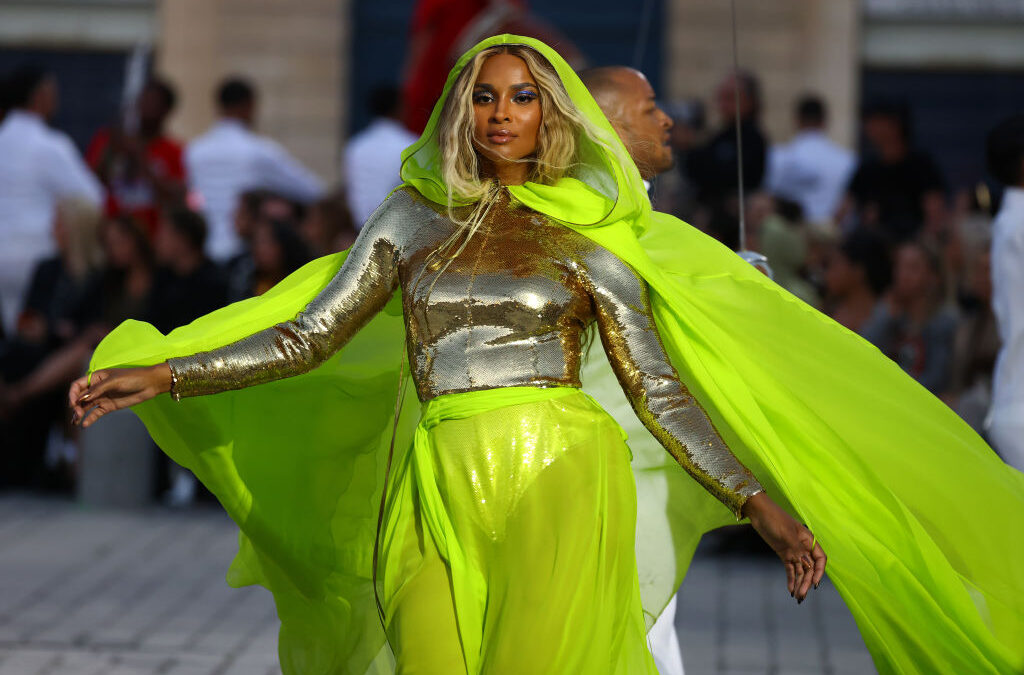 Oui Love To See It: Ciara, Teyana Taylor, Venus And Serena Williams & More Slay The Runway At Vogue World: Paris​