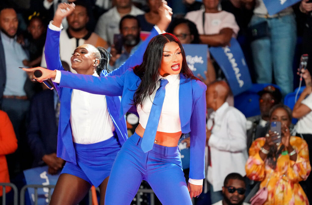 Megan Thee Stallion Headlines Lollapalooza & Hits Back At ‘Hotties For Harris’ Haters ‘Fake Mad I Was Popping It For Kamala’​