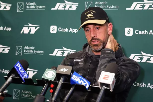 Aaron Rodgers instructs New York Jets on what to do if they want to salvage season​