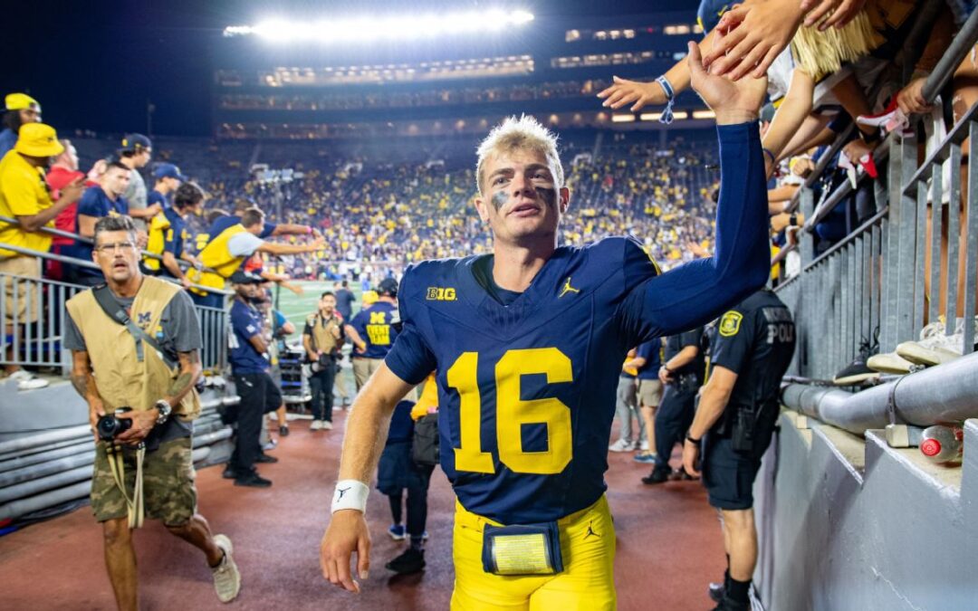 Source: U-M goes back to Warren as starting QB​