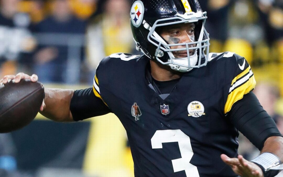 QB Wilson ‘excellent’ in debut as Steelers stroll​