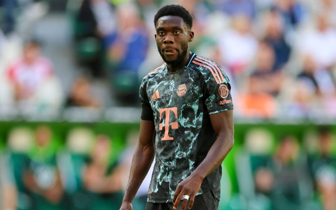 LIVE Transfer Talk: Man United consider an offer for Bayern’s Alphonso Davies​​