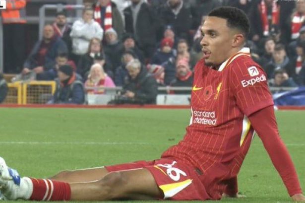 Trent Alexander-Arnold forced OFF in Liverpool match as Arne Slot gets major injury scare​