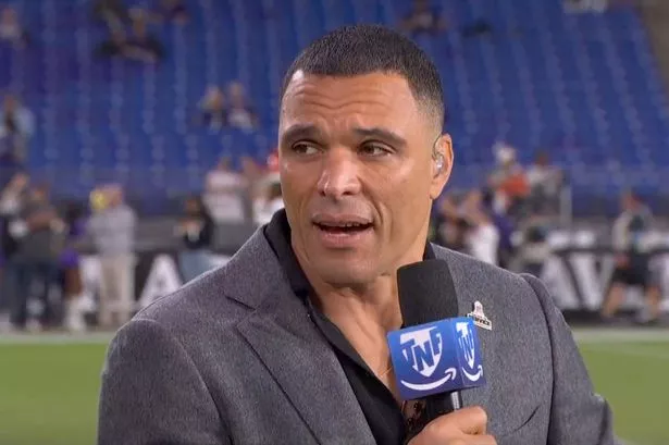 NFL legend Tony Gonzalez makes bold Aaron Rodgers claim live on TNF​