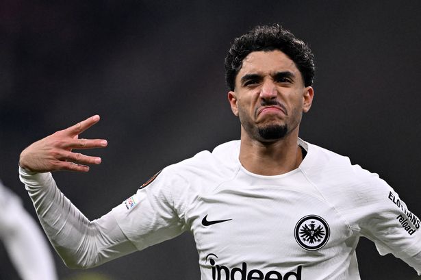 Liverpool get transfer boost as target that ‘wants to play with Mo Salah’ makes exit decision​