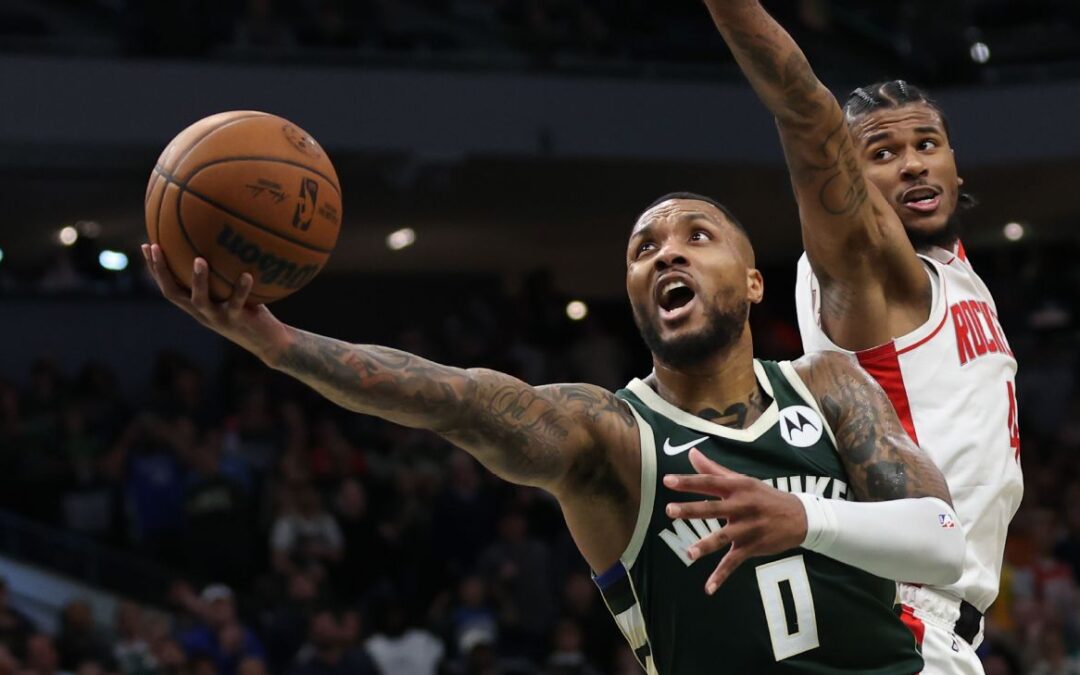 Lillard wins it for Bucks in return from concussion​