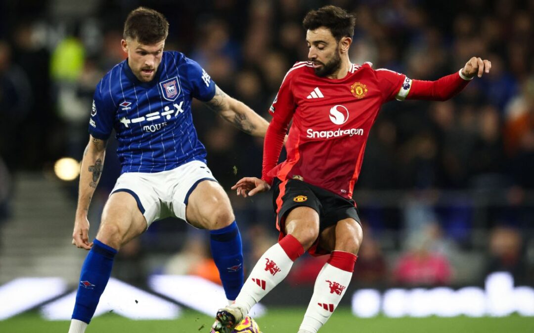 Ipswich vs Man United: VAR stopped by fire alarm​​