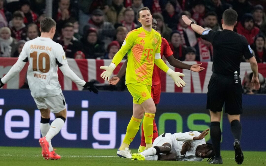 Neuer’s 1st-ever red card sees Bayern exit Cup​​